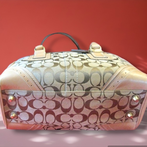 Like New! Coach Hampton Signature Satchel In Monogram Canvas & Vachetta Leather! - Picture 6 of 8